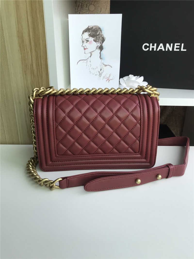 SMALL BOY Chanel HANDBAG Lambskin Burgundy High