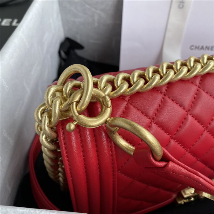 BOY Chanel FLAP BAG WITH HANDLE Lambskin & Gold Metal Red A