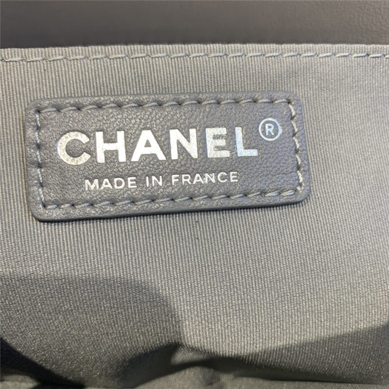 BOY Chanel HANDBAG Lambskin Silver Metal Grey A