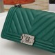 BOY Chanel HANDBAG Chevrons Pattern Grained Calfskin Green B