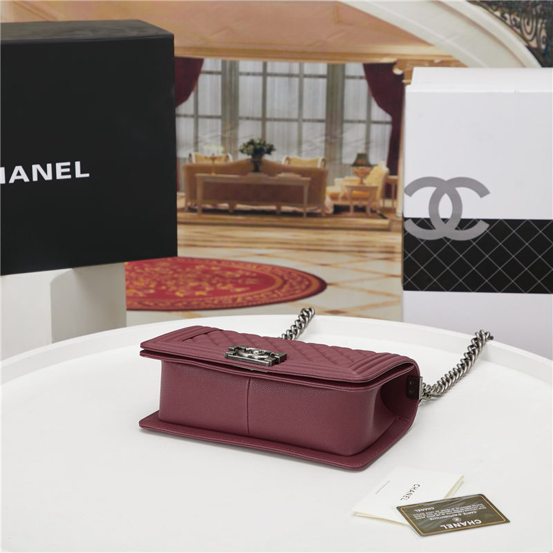 BOY Chanel HANDBAG Chevrons Pattern Grained Calfskin Burgundy B