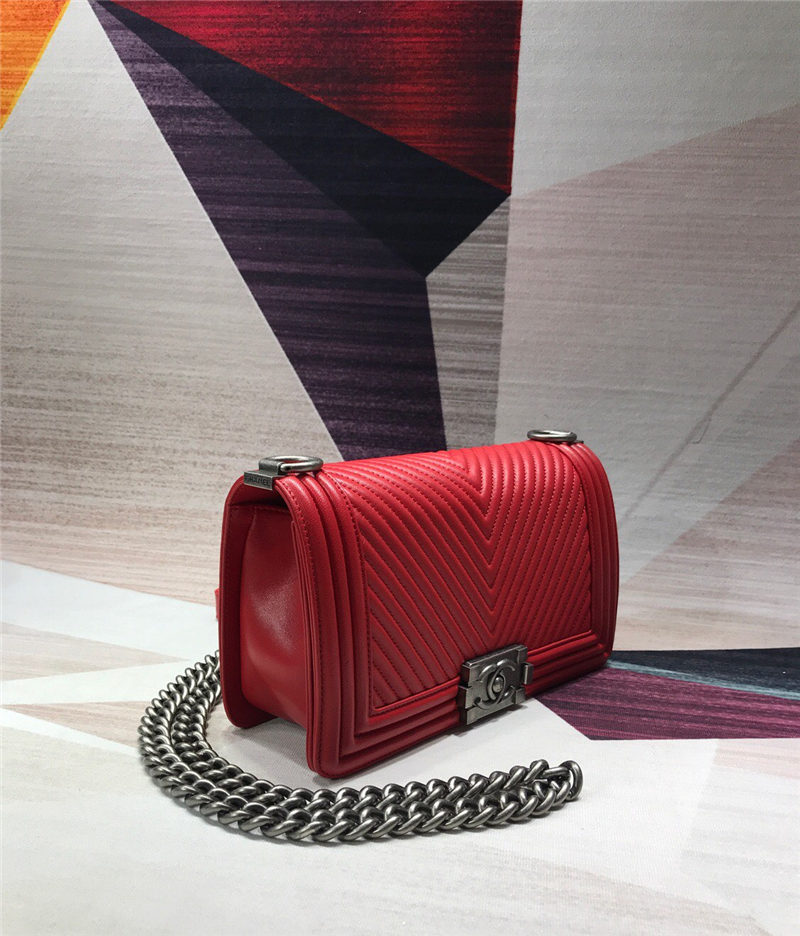 BOY Chanel HANDBAG Chevrons Pattern Lambskin Red B