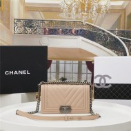 BOY Chanel HANDBAG Chevrons Pattern Grained Calfskin Beige B