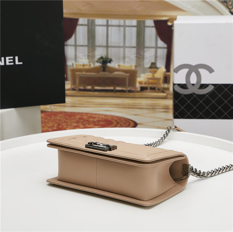 BOY Chanel HANDBAG Chevrons Pattern Grained Calfskin Beige B