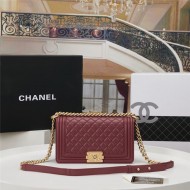 BOY Chanel HANDBAG Lambskin Burgundy B