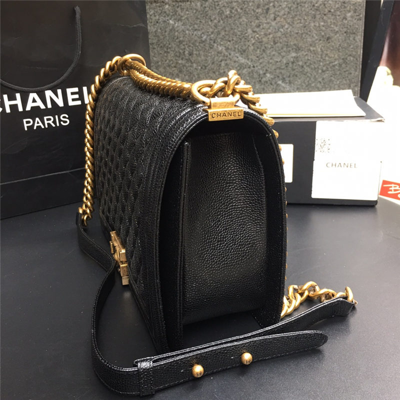 LARGE BOY Chanel HANDBAG Grained Calfskin Black High