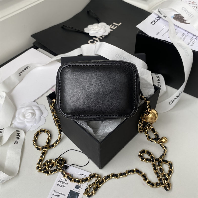 Chanel SMALL VANITY WITH CHAIN Lambskin & Gold-Tone Metal AP1447 Black A