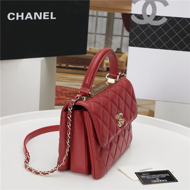 SMALL FLAP BAG WITH TOP HANDLE Lambskin Gold Metal Red B