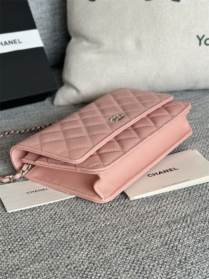 Classic Wallet on Chain AP0250 Grained Calfskin Pink Silver Metal B