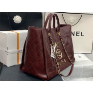 LARGE SHOPPING BAG Shiny Calfskin, Crystal Pearls, Strass, Enamel, Gold-Tone & Ruthenium-Finish Metal Burgundy High