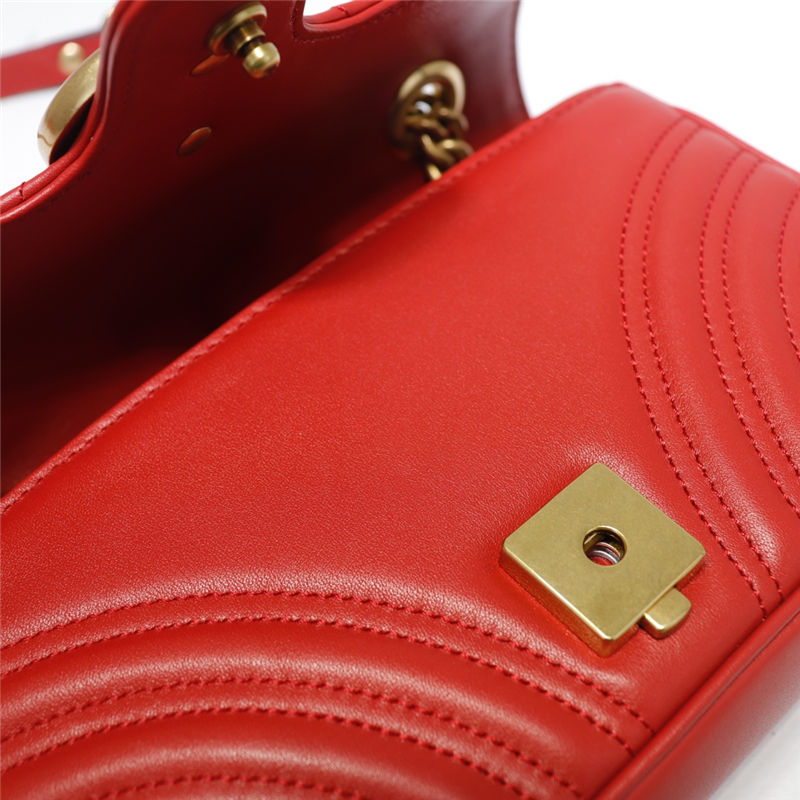 GG Marmont mini matelassé shoulder bag red High