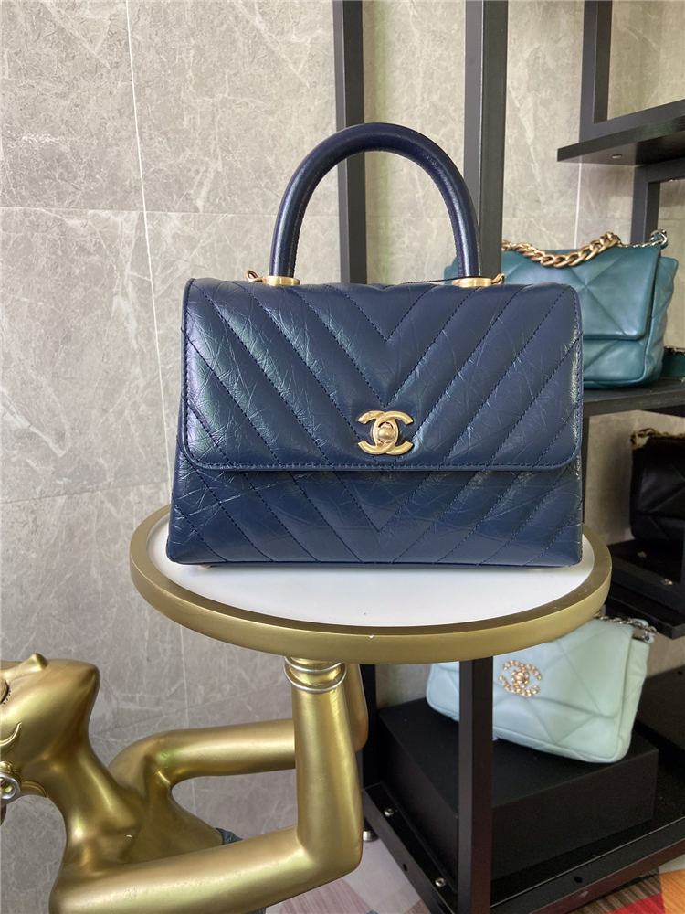 SMALL FLAP BAG WITH TOP HANDLE Chevrons Pattern Shiny Calfskin Blue Gold Metal High