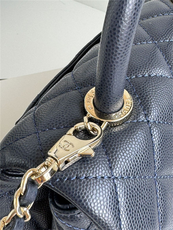 SMALL FLAP BAG WITH TOP HANDLE Grained Calfskin Navy Gold Metal High