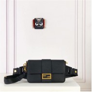 BAGUETTE grain leather bag black High