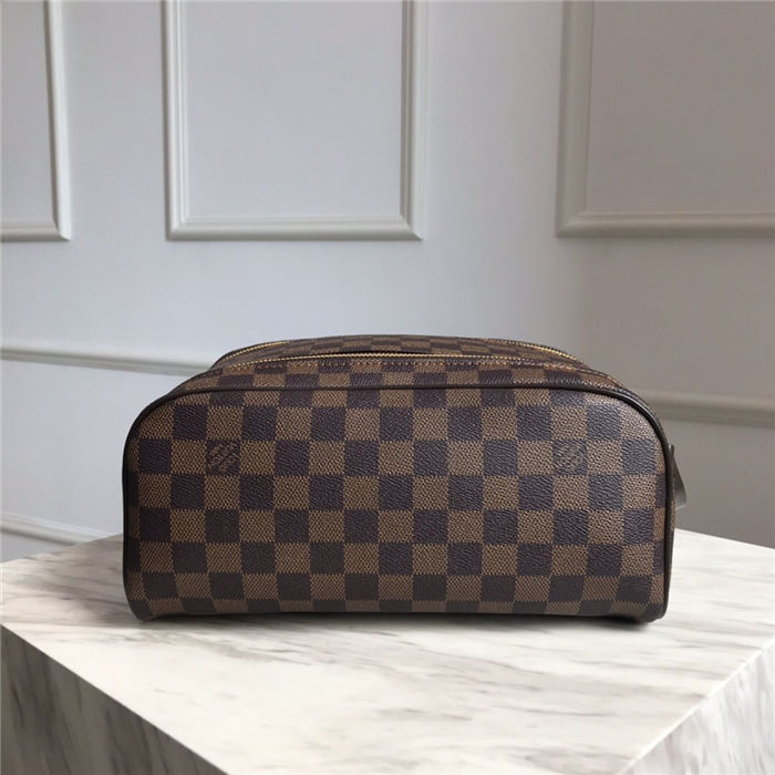 Louis Vuitton Damier Ebene Canvas King Size Toiletry Bag High