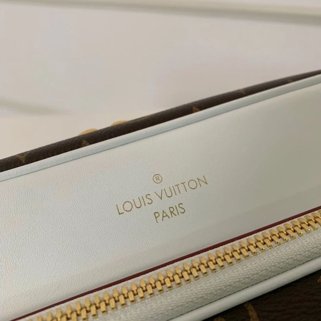 Louis Vuitton LVXNBA NIL MESSENGER Monogram High