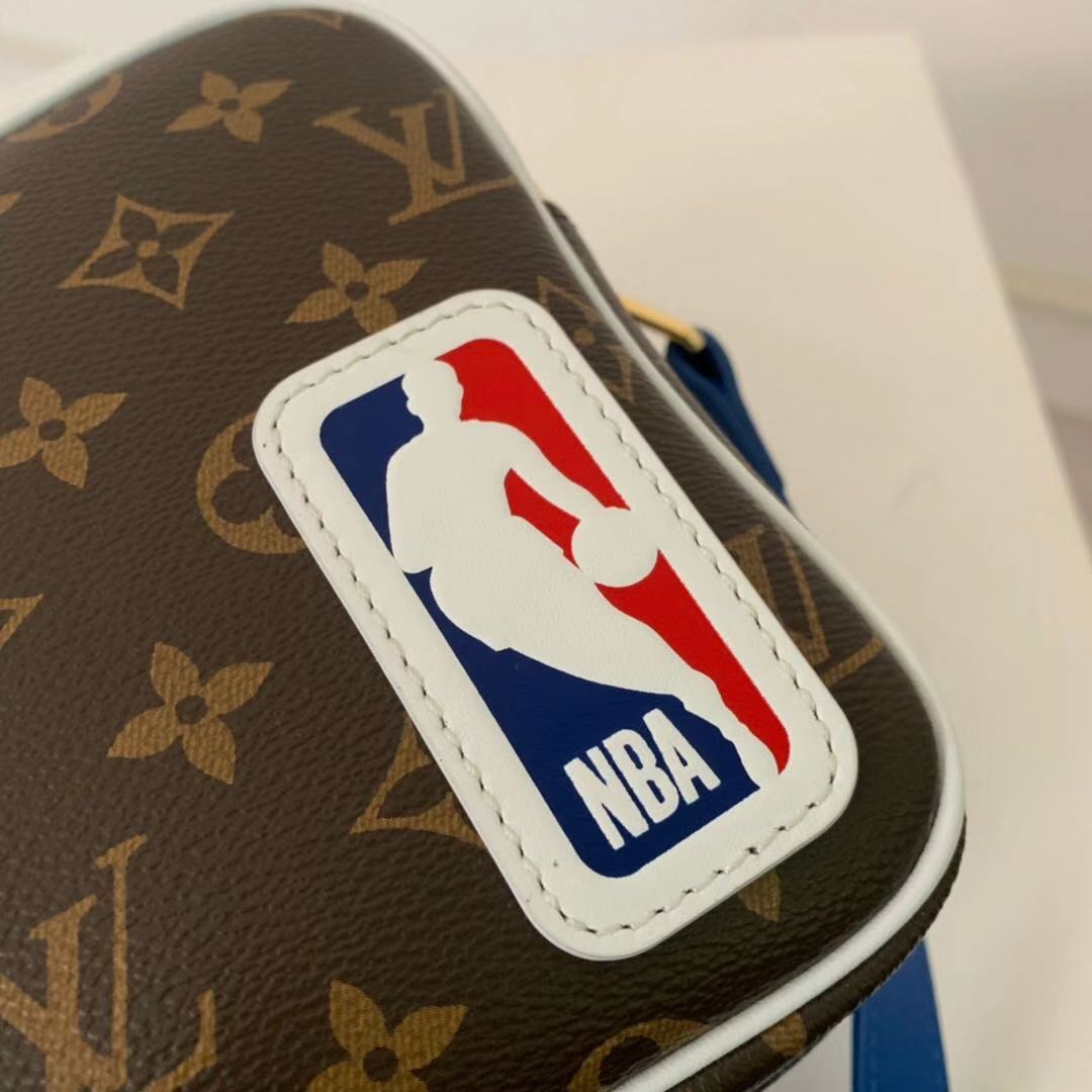 Louis Vuitton LVXNBA NIL MESSENGER Monogram High