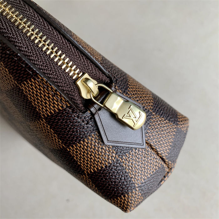 Louis Vuitton COSMETIC POUCH GM Damier Ebene N47353 High