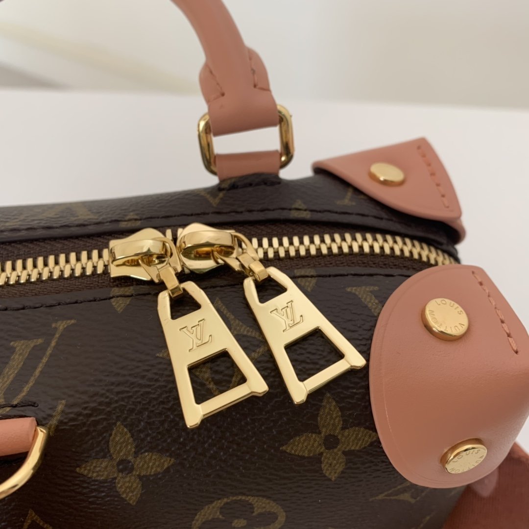 Louis Vuitton PETITE MALLE SOUPLE Monogram Peach High