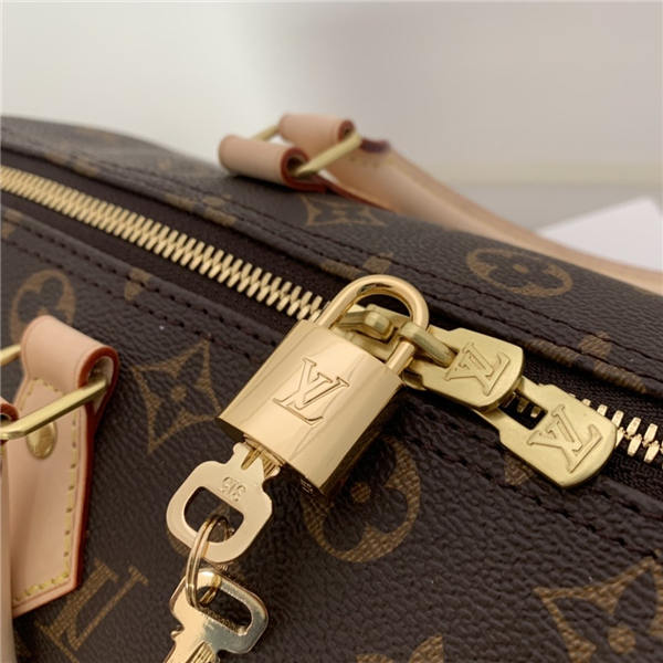 Louis Vuitton Speedy Bandouliere 30 Monogram World Tour High