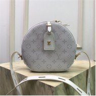 Louis Vuitton BOITE CHAPEAU SOUPLE MM White High