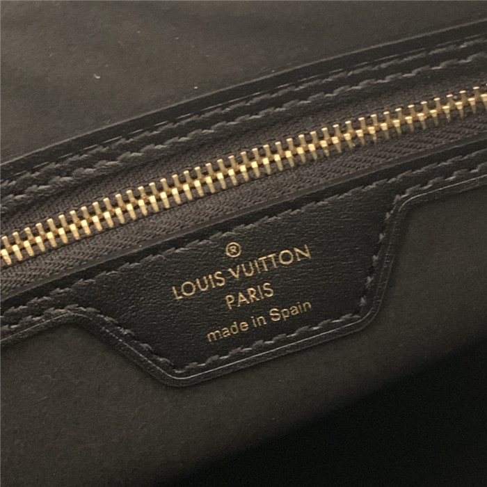 Louis Vuitton GAME ON SPEEDY BANDOULIÈRE 25 White High