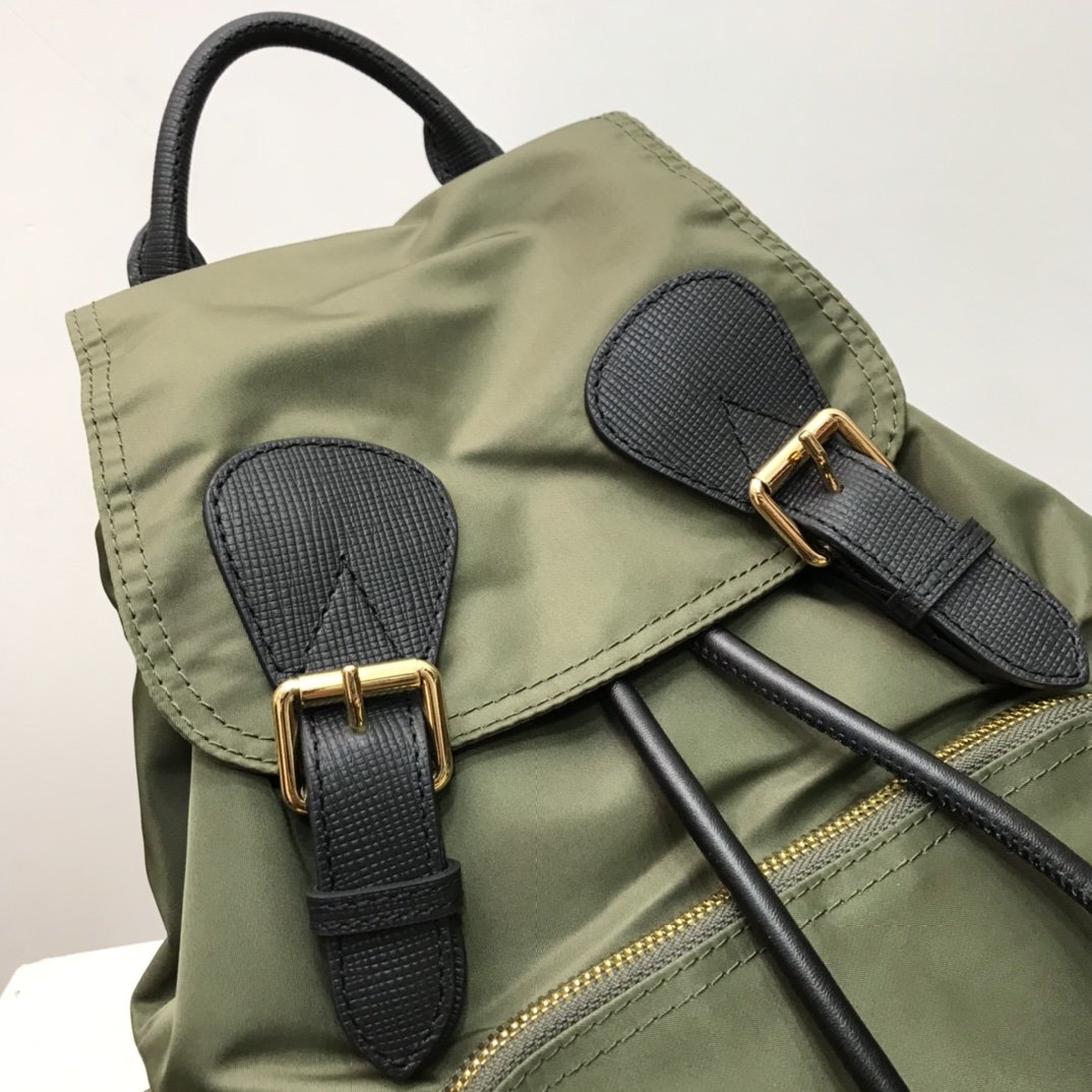 Burberry Rucksack Backpack Green High