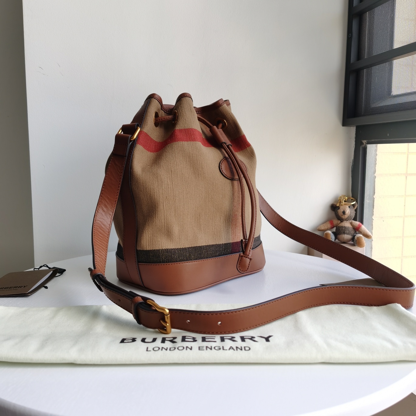 Burberry Bucket Bag High