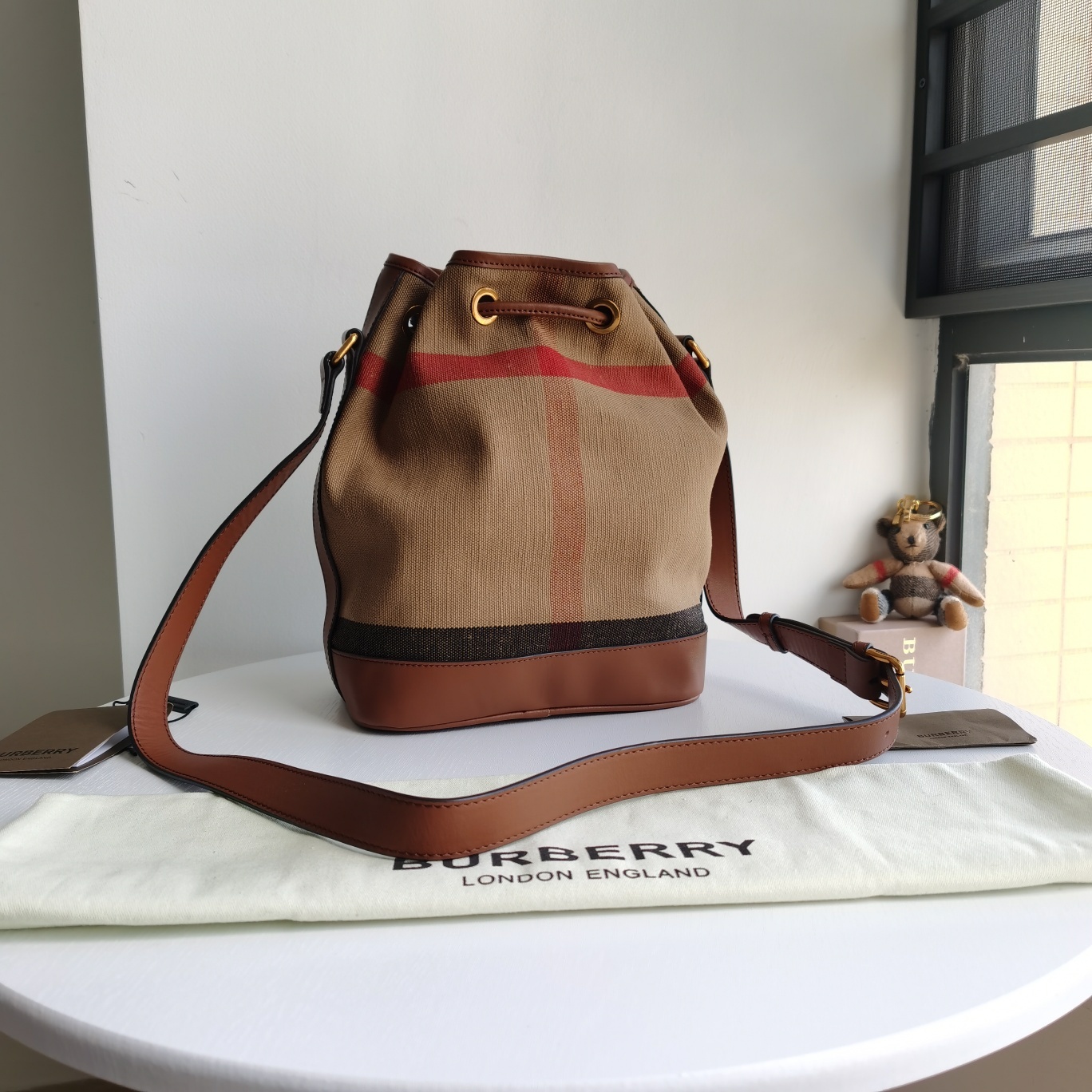 Burberry Bucket Bag High