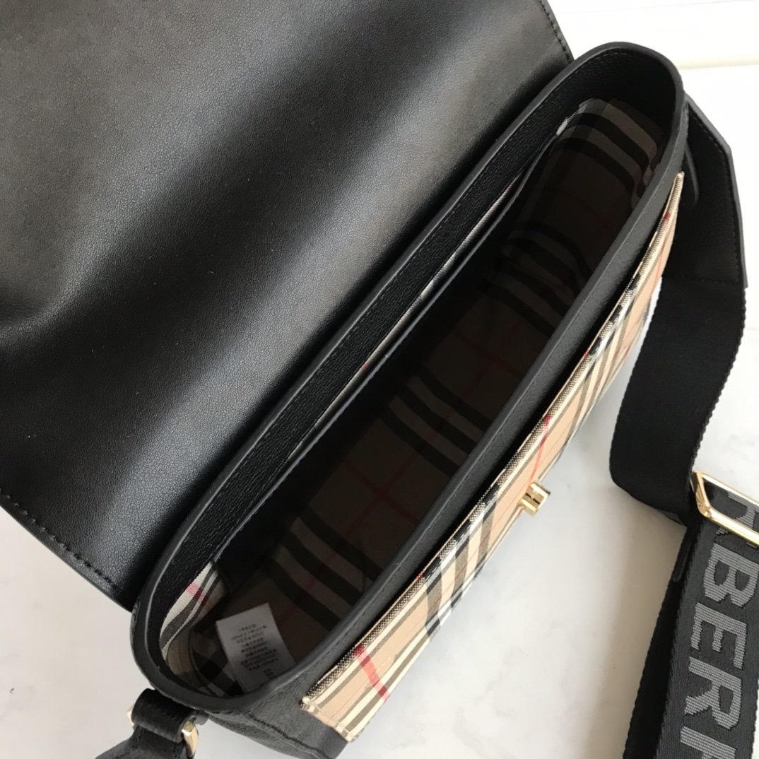 Leather and Vintage Check Note Crossbody Bag Black High