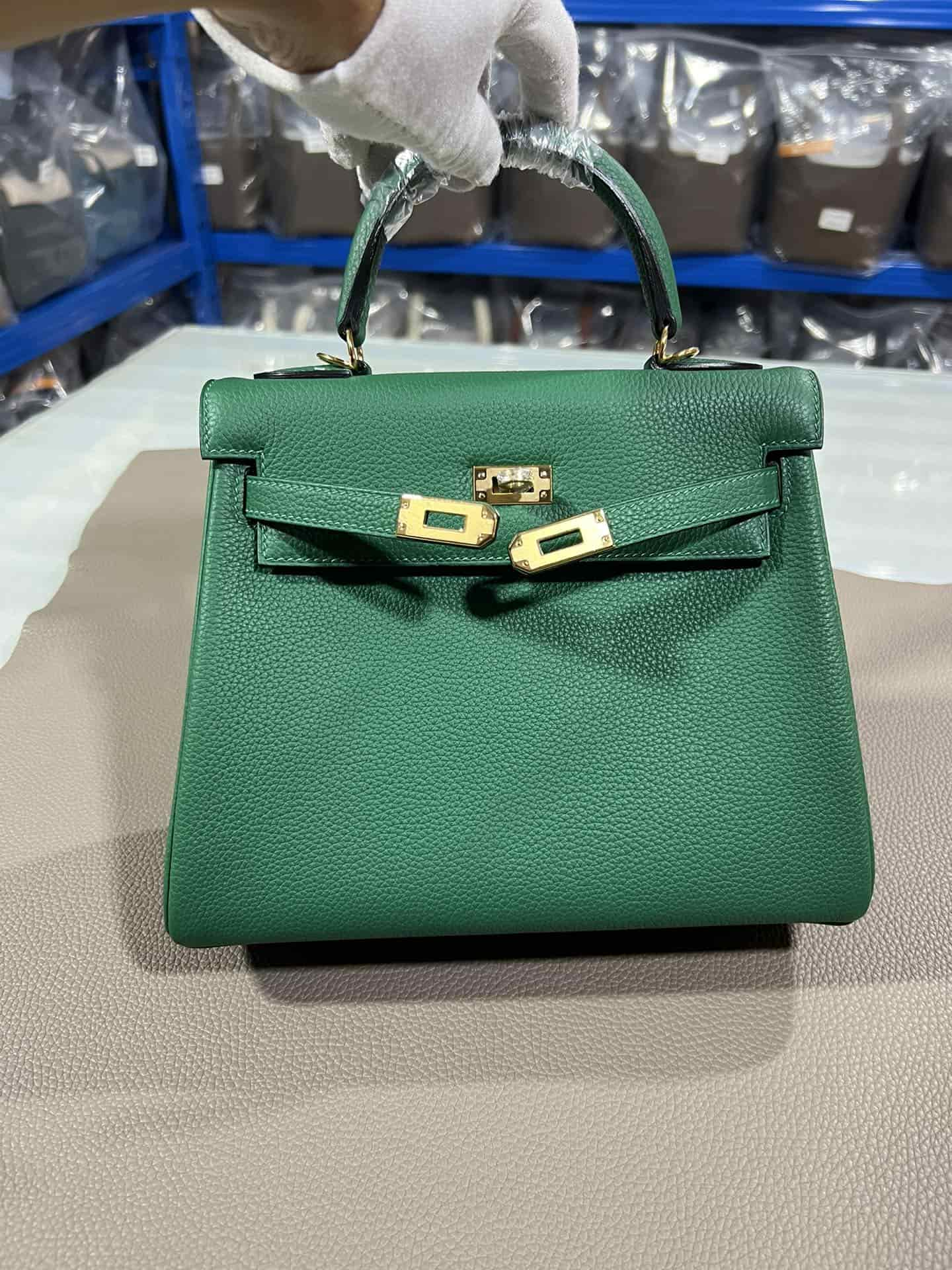 Hermes Kelly 25/28cm Retourne Bag Togo Leather In Malachite WAX High