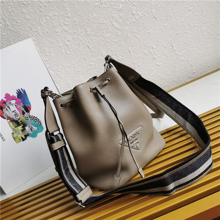 Prada Leather bucket bag 1BE060 High