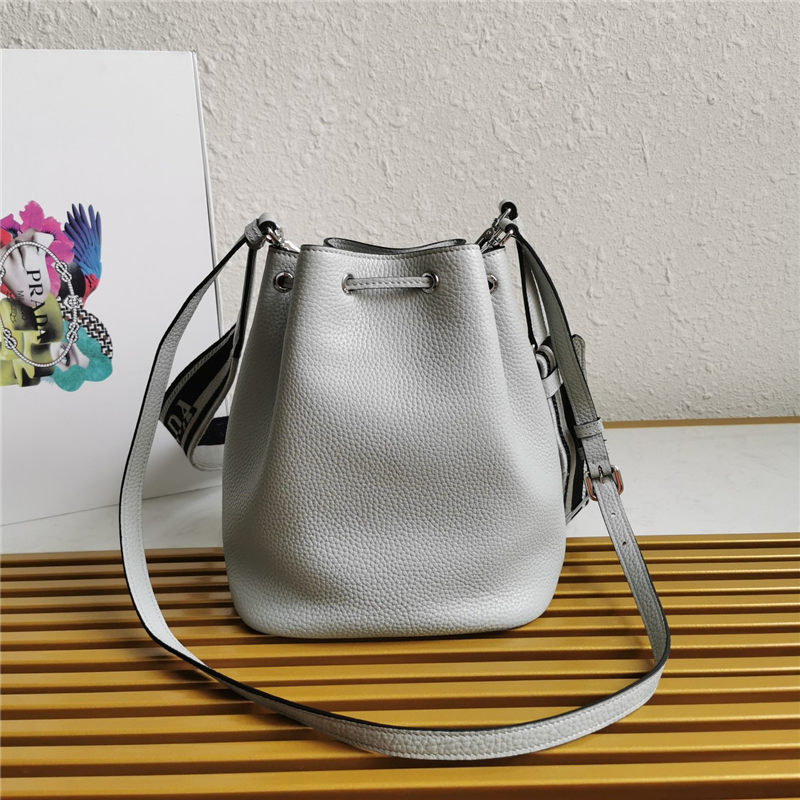 Prada Leather bucket bag 1BE060 High