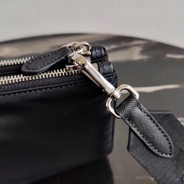 Prada Black Nylon Re-Edition 2000 Shoulder Bag High