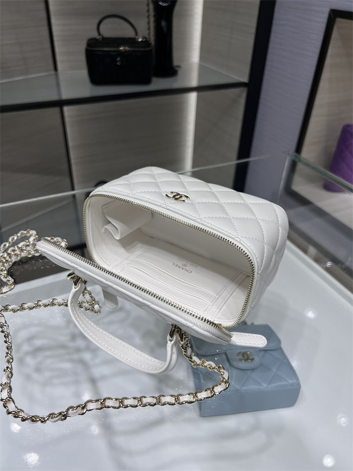 Chanel VANITY WITH CHAIN AP2199 Lambskin Gold-Tone Metal White High