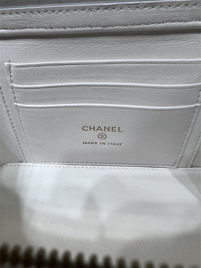 Chanel VANITY WITH CHAIN AP2199 Lambskin Gold-Tone Metal White High