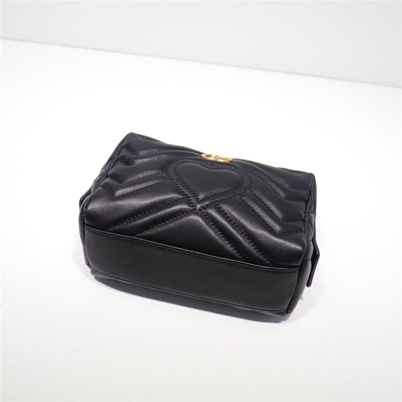 Gucci cosmetic bag 476165 High