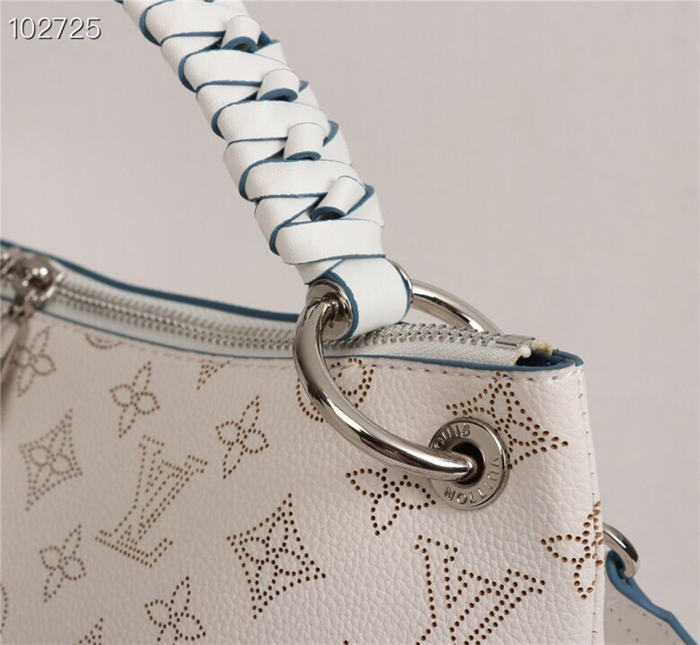 Louis Vuitton Beaubourg Hobo MM Mahina White