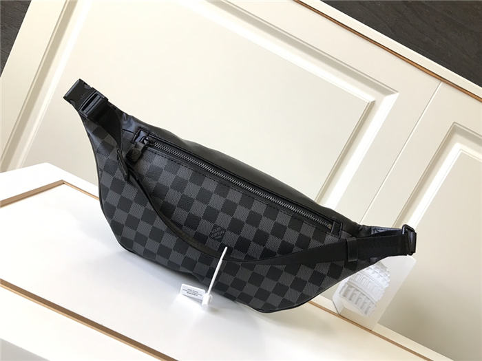 Louis Vuitton Discovery Bumbag Damier Graphite