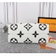 Louis Vuitton LV CRAFTY ONTHEGO GM Bag Off White