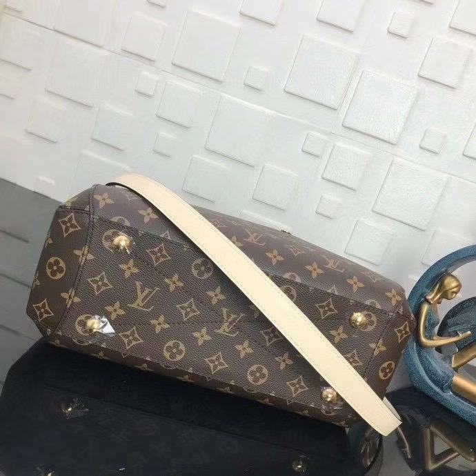 Louis Vuitton MONTAIGNE MM Monogram Cream High