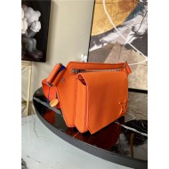 LV Aerogram Slingbag grained calf Orange High