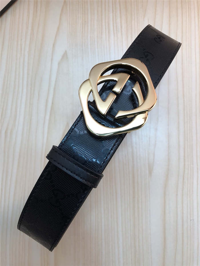 Gucci GG Supreme belt with G buckle Gold High