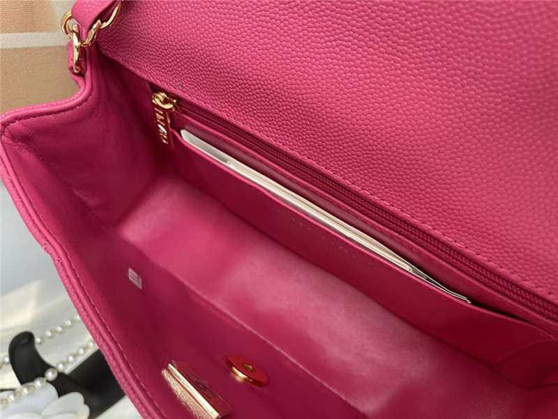 Mini CLASSIC HANDBAG Grained Calfskin Fuchsia Gold Metal A