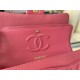 Medium CLASSIC HANDBAG Lambskin Rose Red Gold Metal A