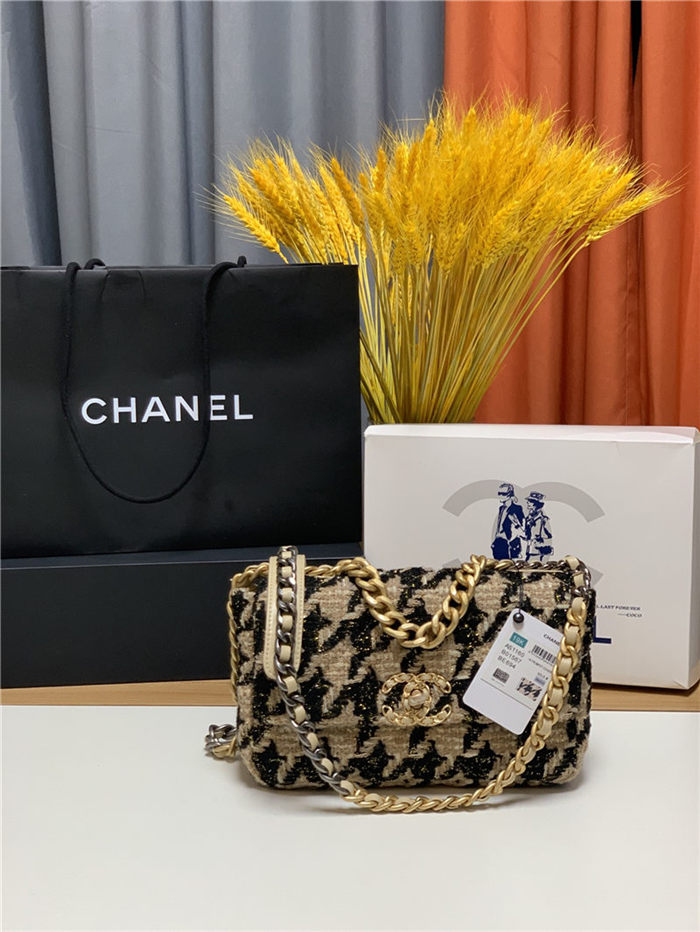 Chanel 19 Flap Bag Tweed Gold-Tone Houndstooth Black-Beige High