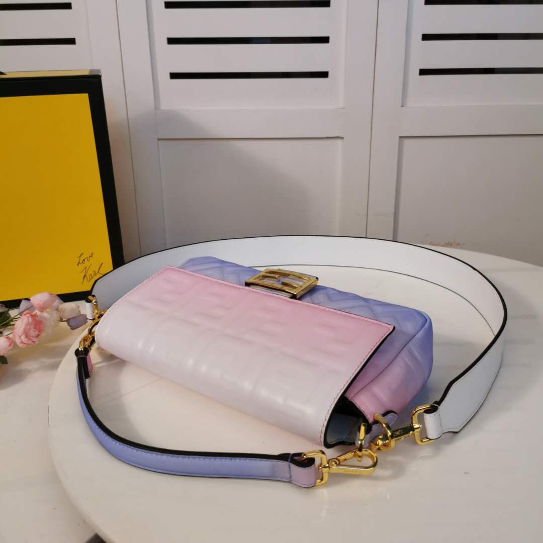 Fendi BAGUETTE bag Gradients Mid