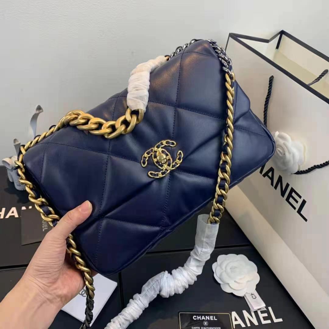 Large Chanel 19 Flap Bag Goatskin/Lambskin Navy High