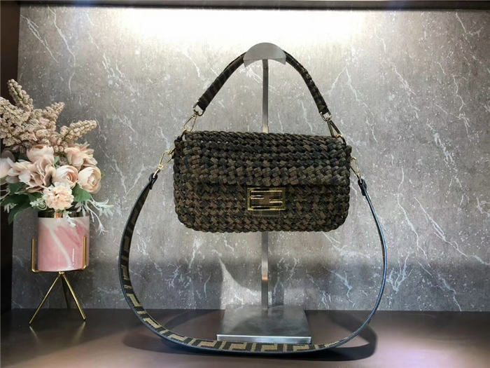 Fendi BAGUETTE Bag Interlace Khaki Mid