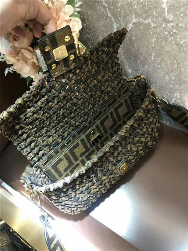 Fendi BAGUETTE Bag Interlace Khaki Mid